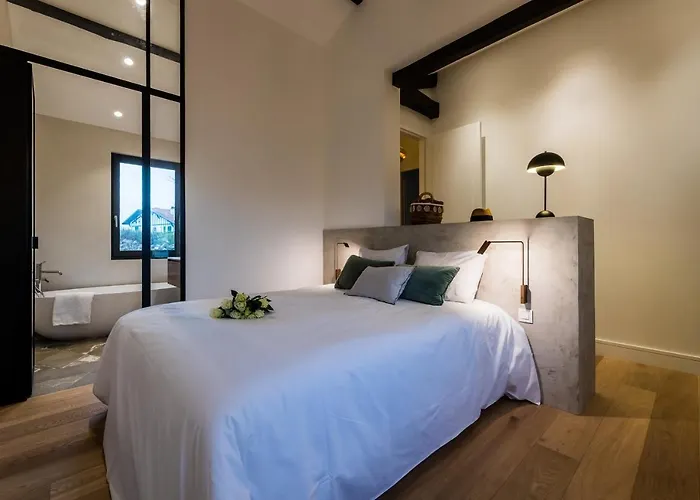 Villa Leonie Keyweek Close To The Lighthouse And Biarritz's Golf Course