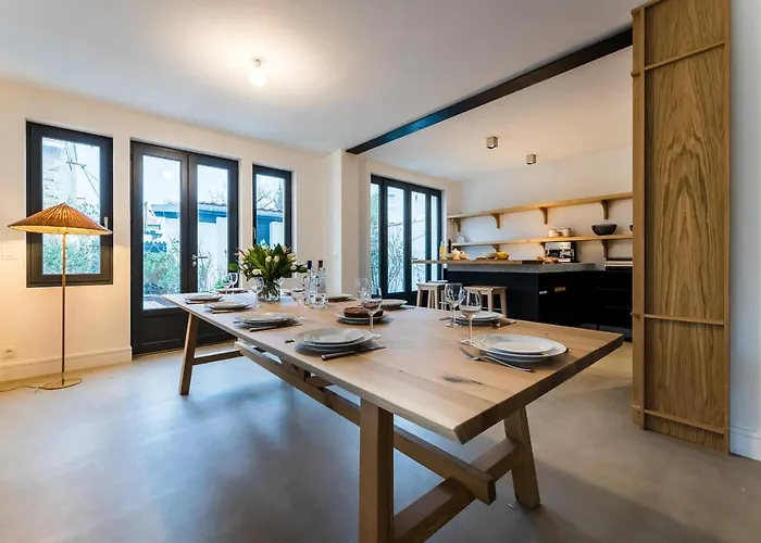 Leonie Keyweek Close To The Lighthouse And Biarritz's Golf Course * Biarritz